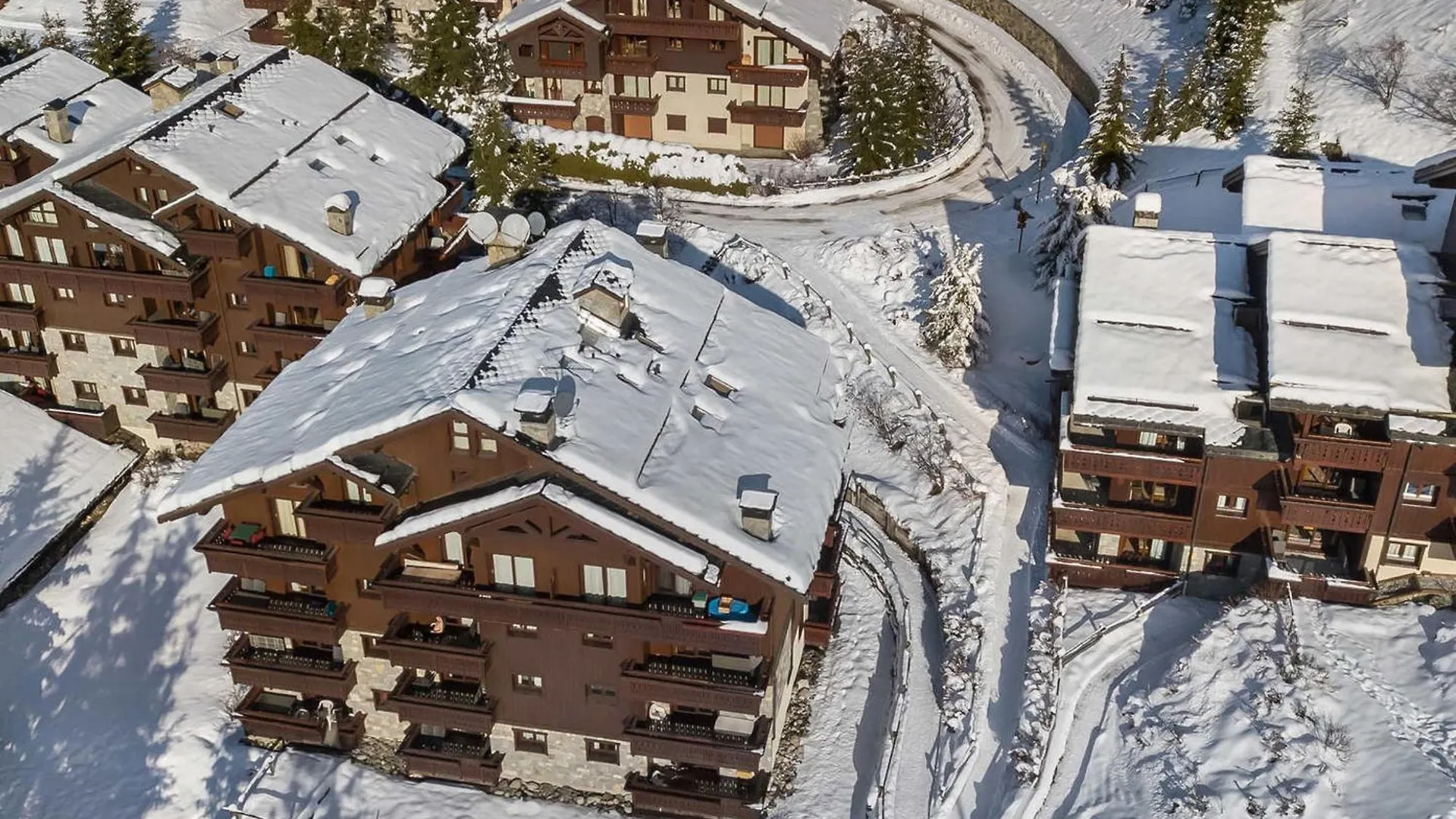 Appartement Cosy Ski Aux Pieds Avec Piscine Et Spa - Fr-1-566-46 Les Allues